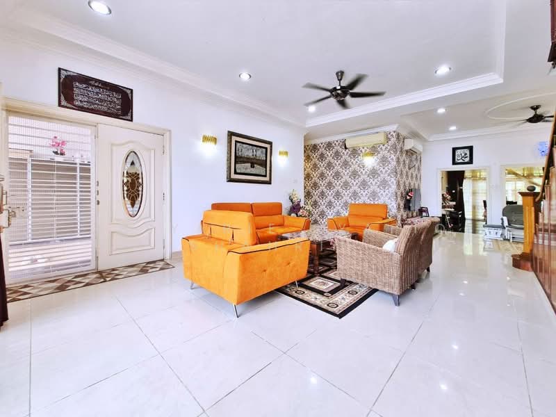 Semi-Detached House for Sale in Ampang Jaya (Ampang) - Absyarie Syafiq Shahrin - Living Room - PropertyGuru.com.my