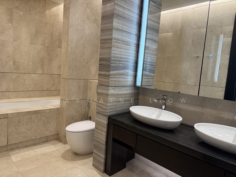 Servis Apartment untuk Dijual di The Ritz-Carlton Residences - Sharmaine Liow - Bathroom - PropertyGuru.com.my