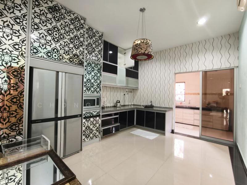 Semi-Detached House for Sale in Seremban (Negeri Sembilan) - Chong Ming Ming - Kitchen - PropertyGuru.com.my