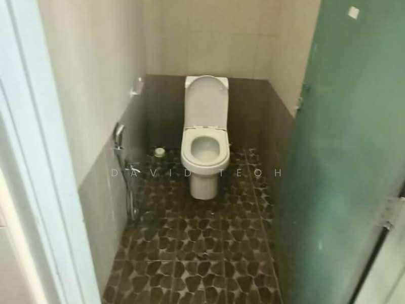 Detached Factory for Rent in Alma (Bukit Mertajam) - David Teoh - Bathroom - PropertyGuru.com.my