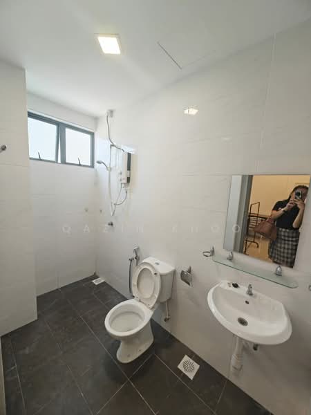 Pangsapuri untuk Disewa di Casa Kayangan - Qazin Khoo - Bathroom - PropertyGuru.com.my