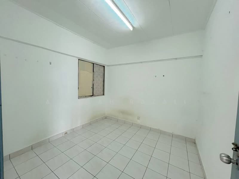 Apartment for Sale at Pangsapuri Perdana - Aqillah Razali - Interior - PropertyGuru.com.my