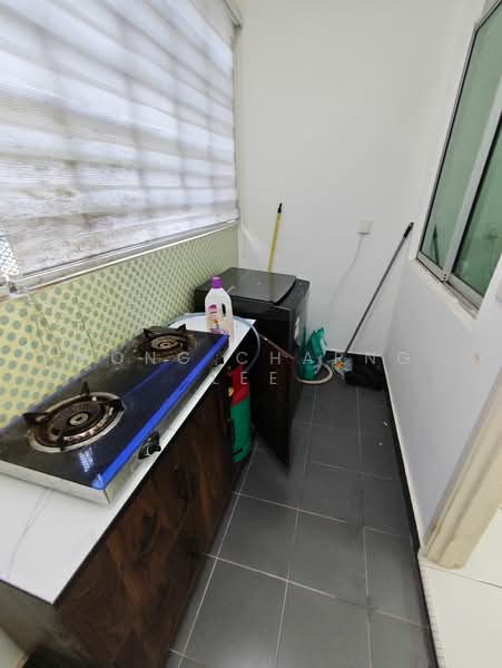 2-storey Terraced House for Rent in Pasir Gudang (Johor) - Hong Charng Lee - Balcony - PropertyGuru.com.my