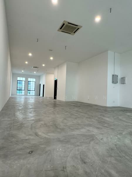 Office for Rent in Beranang (Selangor) - Deckson Tan - Interior - PropertyGuru.com.my