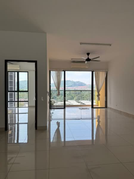 Servis Apartment untuk Disewa di Cerrado Residence @ Southville City - Calvin Loke - Living Room - PropertyGuru.com.my