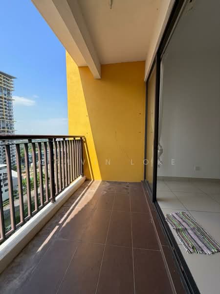 Servis Apartment untuk Disewa di Cerrado Residence @ Southville City - Calvin Loke - Balcony - PropertyGuru.com.my