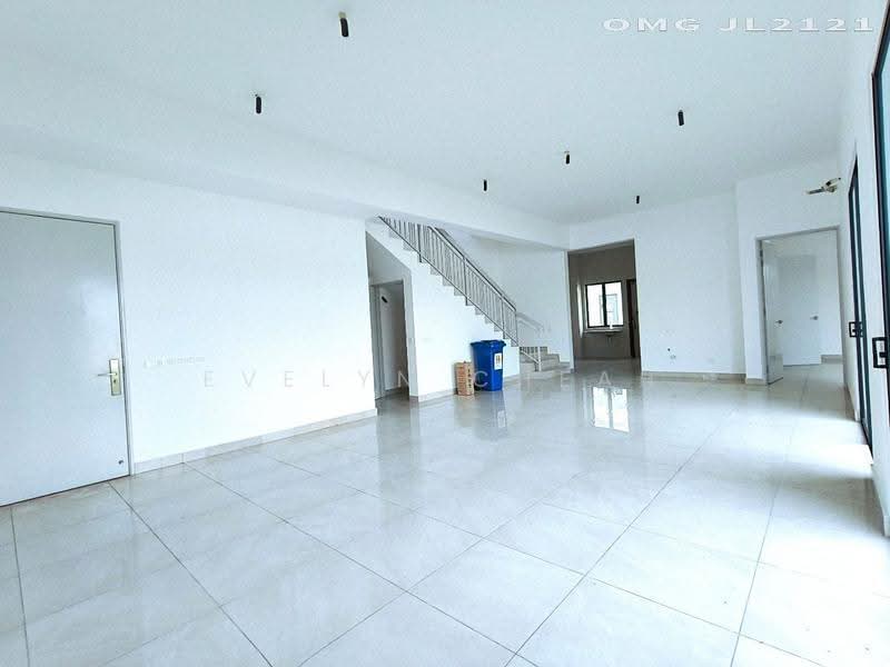 2-storey Terraced House for Sale in Telok Panglima Garang (Selangor) - Evelyn Cheah - PropertyGuru.com.my