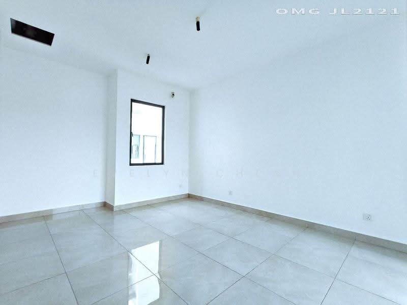 2-storey Terraced House for Sale in Telok Panglima Garang (Selangor) - Evelyn Cheah - PropertyGuru.com.my
