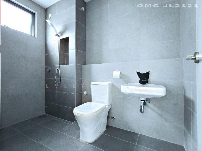 2-storey Terraced House for Sale in Telok Panglima Garang (Selangor) - Evelyn Cheah - PropertyGuru.com.my