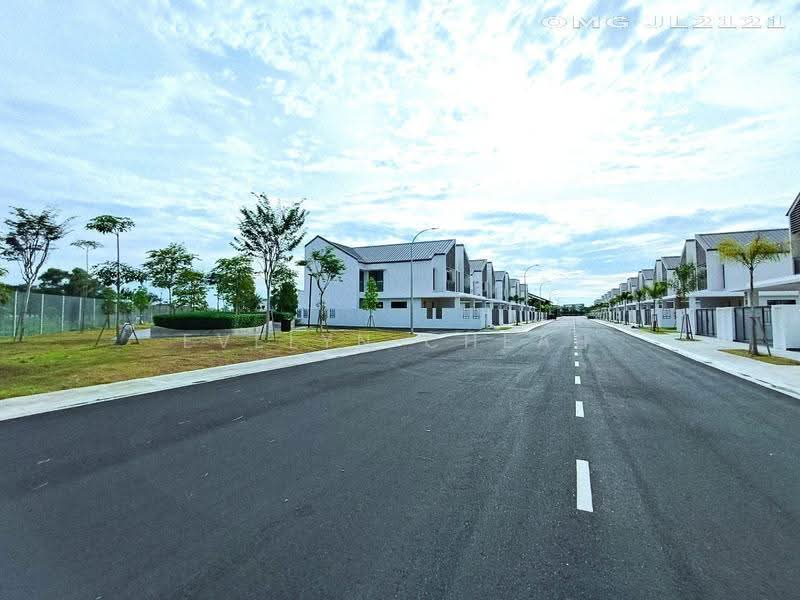 2-storey Terraced House for Sale in Telok Panglima Garang (Selangor) - Evelyn Cheah - PropertyGuru.com.my