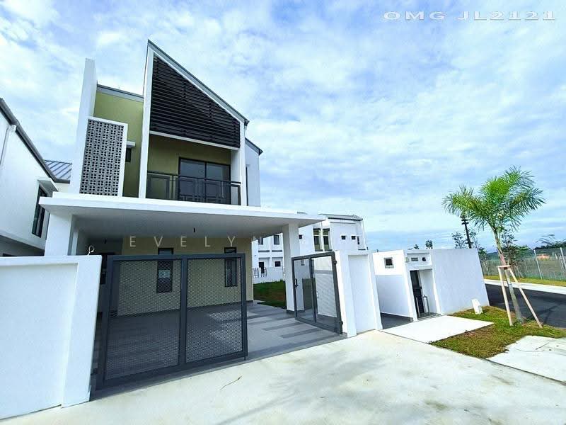 2-storey Terraced House for Sale in Telok Panglima Garang (Selangor) - Evelyn Cheah - PropertyGuru.com.my