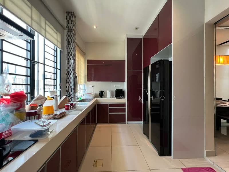 2-storey Terraced House for Sale in 16 Sierra (Puchong) - Benjamin Khor - Kitchen - PropertyGuru.com.my