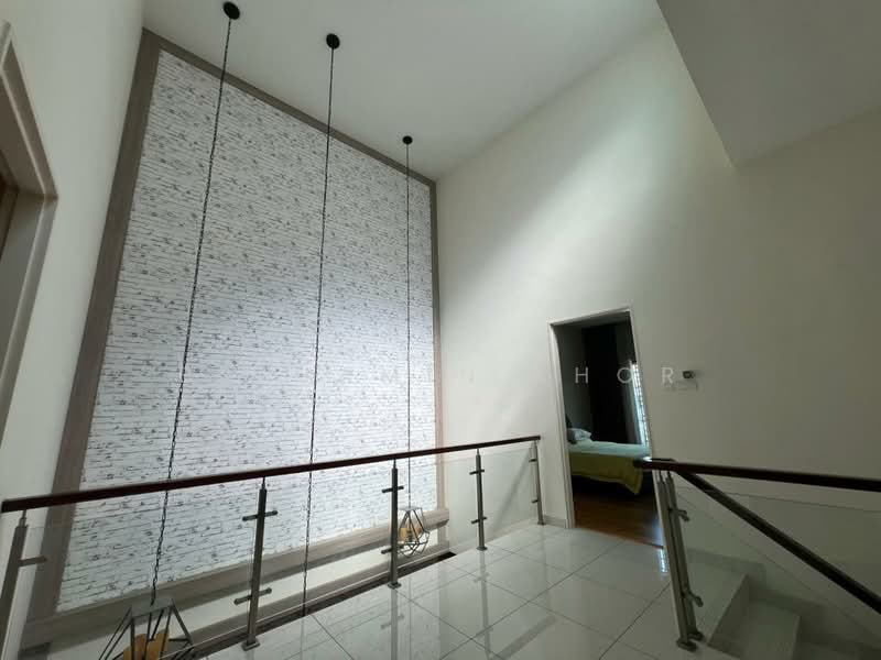 2-storey Terraced House for Sale in 16 Sierra (Puchong) - Benjamin Khor - Corridor - PropertyGuru.com.my