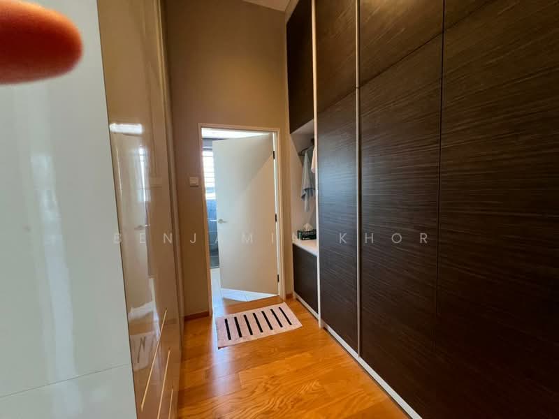 2-storey Terraced House for Sale in 16 Sierra (Puchong) - Benjamin Khor - Walk-in Wardrobe - PropertyGuru.com.my