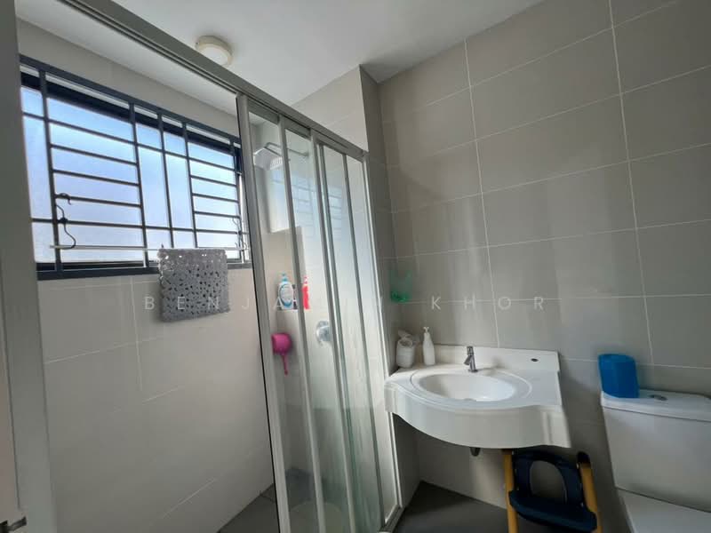 2-storey Terraced House for Sale in 16 Sierra (Puchong) - Benjamin Khor - Bathroom - PropertyGuru.com.my
