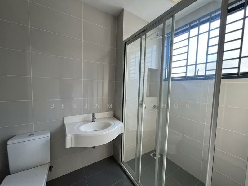 2-storey Terraced House for Sale in 16 Sierra (Puchong) - Benjamin Khor - Bathroom - PropertyGuru.com.my
