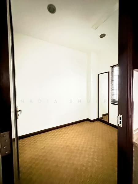 Shop / Office for Sale in Seksyen 5 Wangsa Maju (Wangsa Maju) - Nadia Shukri - Interior - PropertyGuru.com.my