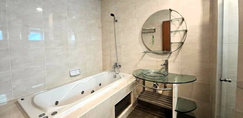 Rumah Teres untuk Dijual di Taman Impian Indah (Bukit Jalil) - Maureen Ooi - Bathroom - PropertyGuru.com.my