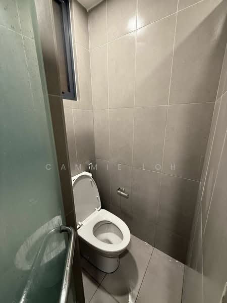 Servis Apartment untuk Disewa di YOLO Signature Suites - Cammie Loh - Bathroom - PropertyGuru.com.my