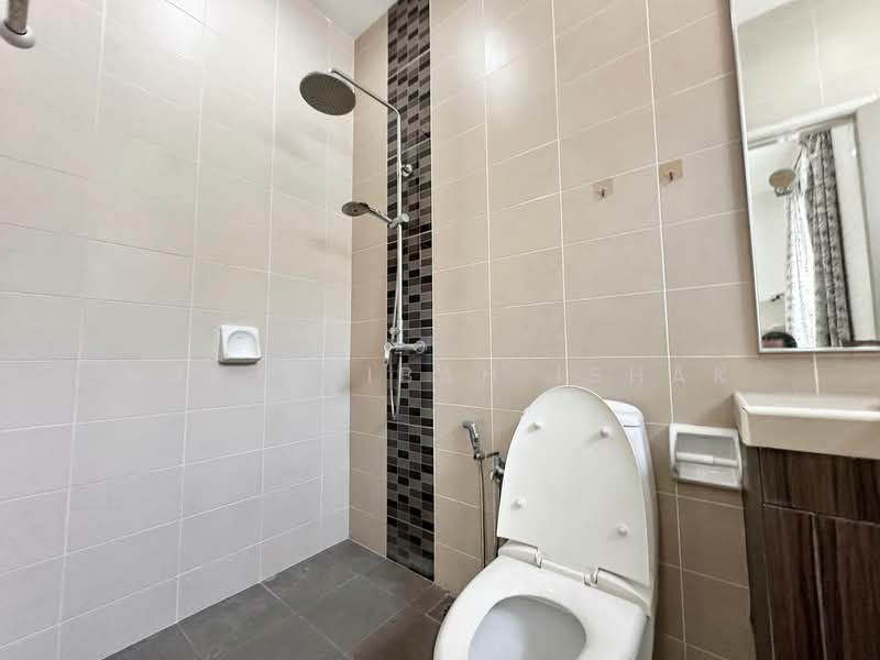 Rumah Teres 2 Tingkat untuk Dijual di Bandar Bukit Raja (Klang) - Nur Adibah Ishak - PropertyGuru.com.my