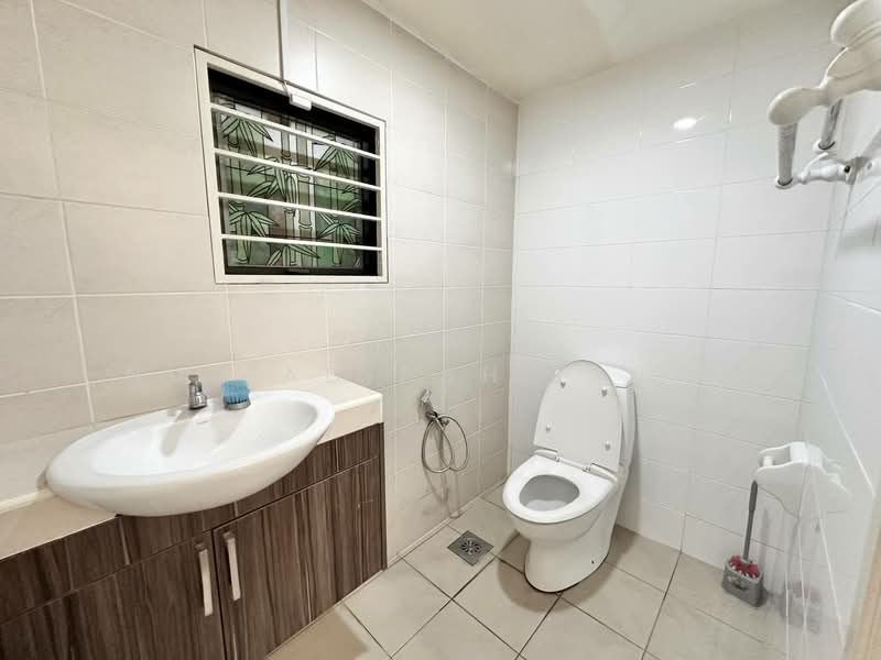 Rumah Teres 2 Tingkat untuk Dijual di Bandar Bukit Raja (Klang) - Nur Adibah Ishak - PropertyGuru.com.my