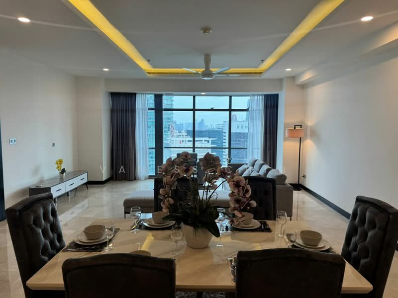 Servis Apartment untuk Dijual di The Ritz-Carlton Residences - Vaness Chin - Living Room - PropertyGuru.com.my