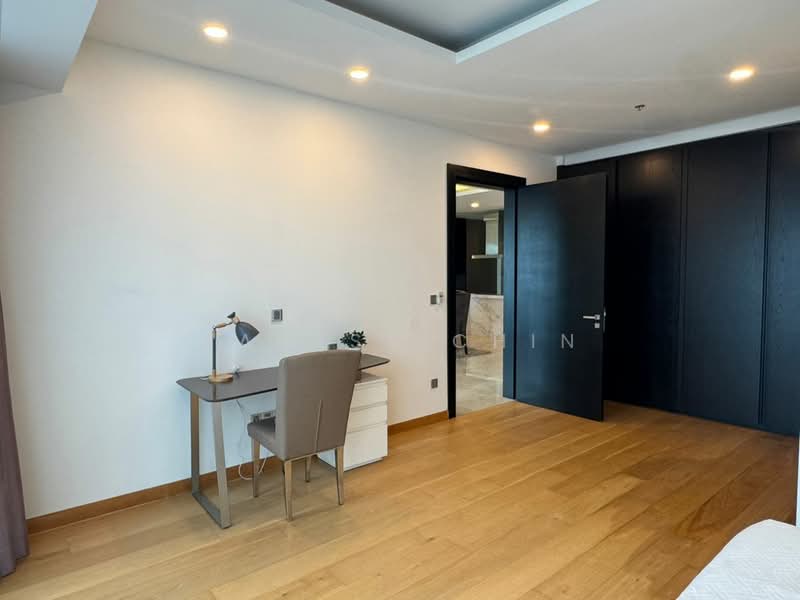 Servis Apartment untuk Dijual di The Ritz-Carlton Residences - Vaness Chin - Study - PropertyGuru.com.my