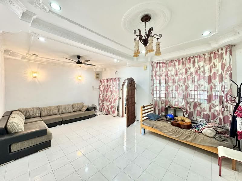 2-storey Terraced House for Sale in Dengkil (Selangor) - Azira Ahmad - Living Room - PropertyGuru.com.my