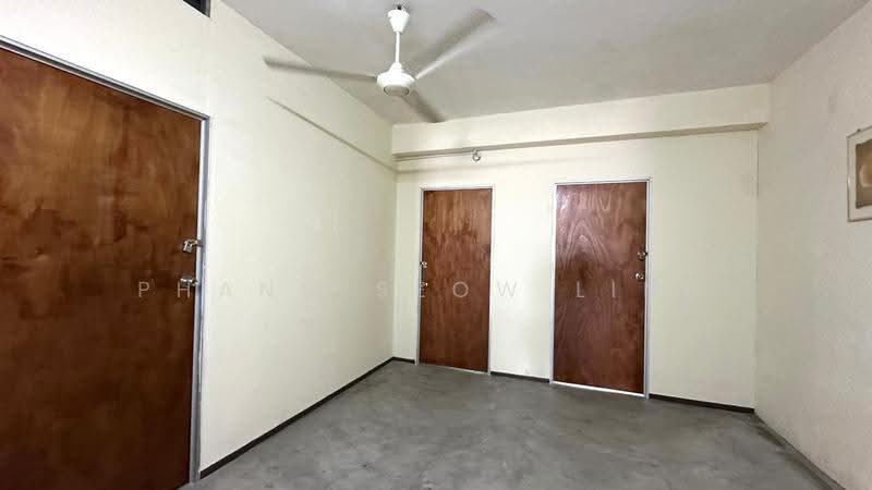 Shop / Office for Sale in Taman Tanjung Minyak Setia (Tanjong Minyak) - Phang Seow Ling - Interior - PropertyGuru.com.my