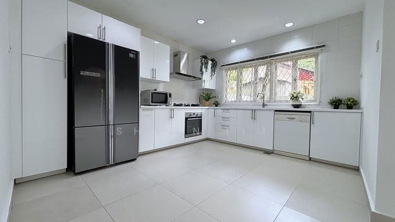 Bungalow House untuk Disewa di Damansara Heights (Kuala Lumpur) - Shawn Lim - Kitchen - PropertyGuru.com.my