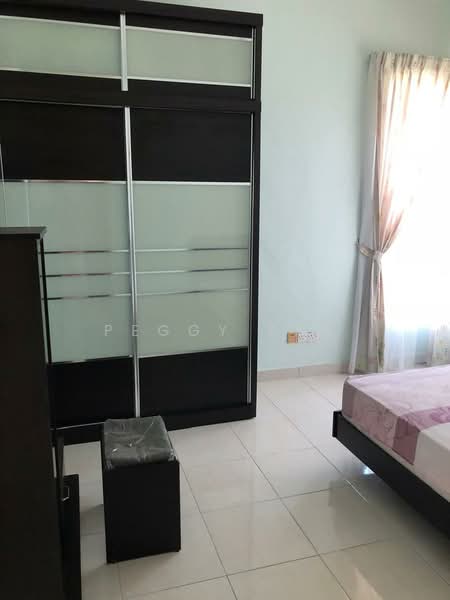 Kondominium untuk Dijual di Regency Heights Condo - Peggy Tan - Bedroom - PropertyGuru.com.my