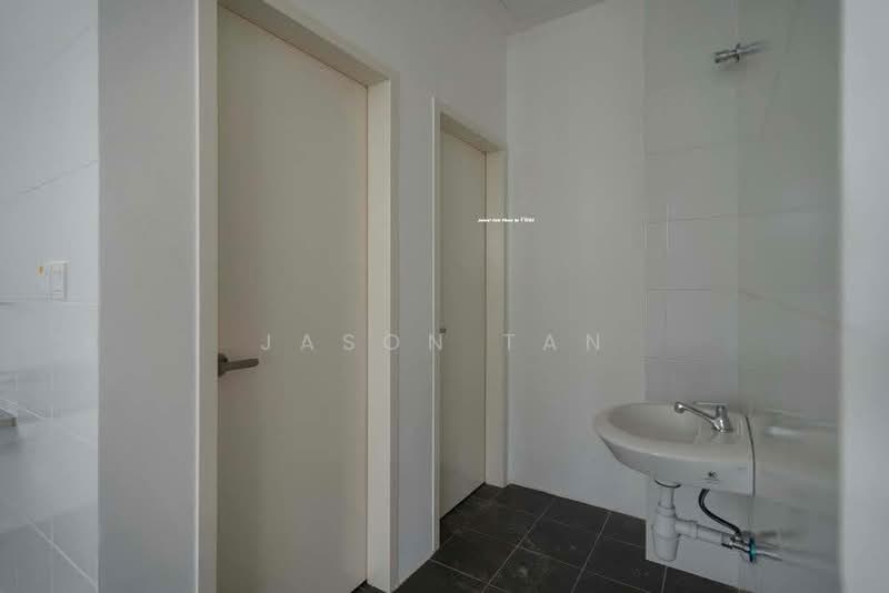 Shop for Rent in Eco Grandeur (Puncak Alam) - Jason Tan - Bathroom - PropertyGuru.com.my