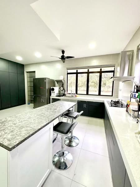2-storey Terraced House for Sale in Cyberjaya (Selangor) - Nadzmie Nasir - Kitchen - PropertyGuru.com.my