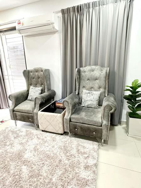 2-storey Terraced House for Sale in Cyberjaya (Selangor) - Nadzmie Nasir - Living Room - PropertyGuru.com.my