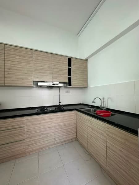 Condominium for Sale at Summer Place - Xinnee . - Kitchen - PropertyGuru.com.my