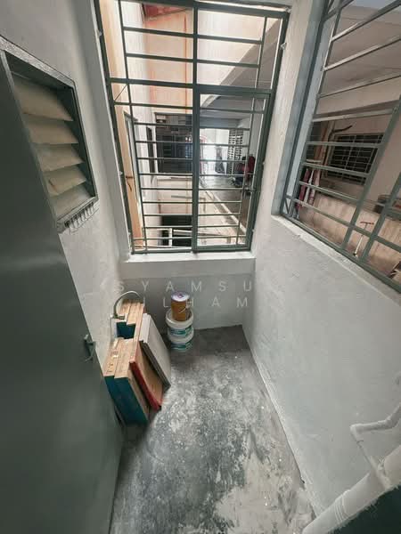 Apartment for Sale at Pangsapuri Mutiara Subang - Syamsul Ilham - Corridor - PropertyGuru.com.my