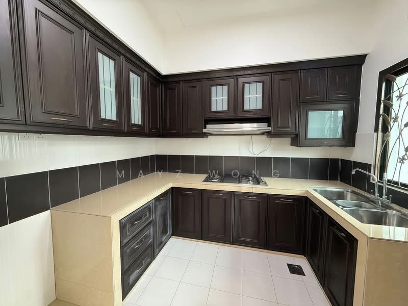 Cluster House for Sale in Taman Mutiara Mas (Skudai) - Mayz Wong - Kitchen - PropertyGuru.com.my