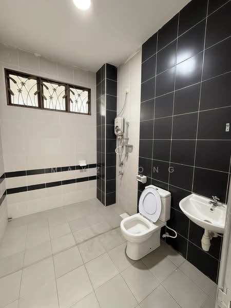 Cluster House for Sale in Taman Mutiara Mas (Skudai) - Mayz Wong - Bathroom - PropertyGuru.com.my