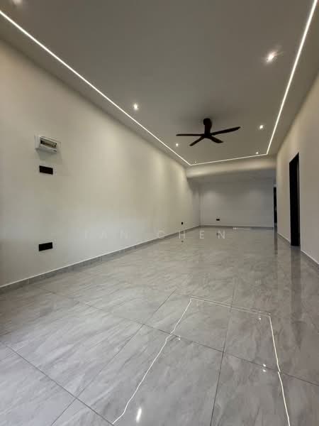 Untuk Dijual - Taman Ungku Tun Aminah