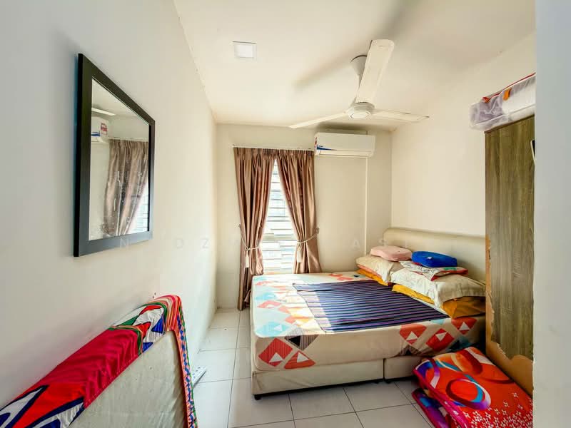 Rumah Teres 2 Tingkat untuk Dijual di Sepang (Selangor) - Nadzmie Nasir - Bedroom - PropertyGuru.com.my