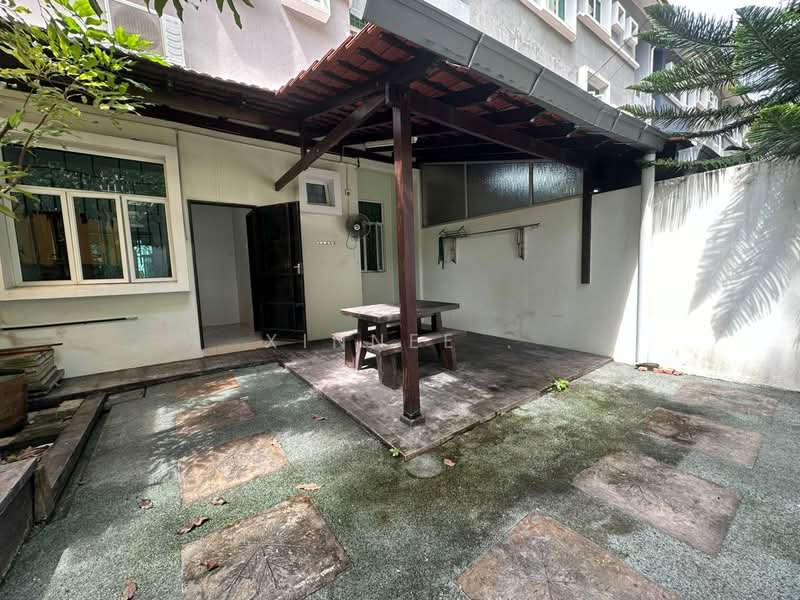 3-storey Terraced House for Sale in Island Glades (Jelutong) - Xinnee . - Exterior - PropertyGuru.com.my