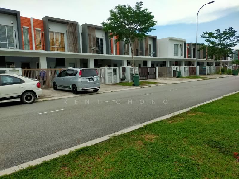 Rumah Teres 2 Tingkat untuk Dijual di Semenyih (Selangor) - Kent Chong - Exterior - PropertyGuru.com.my