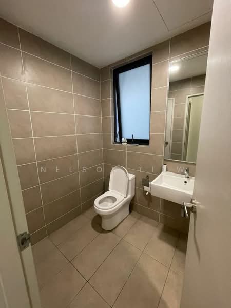 Servis Apartment untuk Disewa di D'sara Sentral - Nelson Tiew - Bathroom - PropertyGuru.com.my
