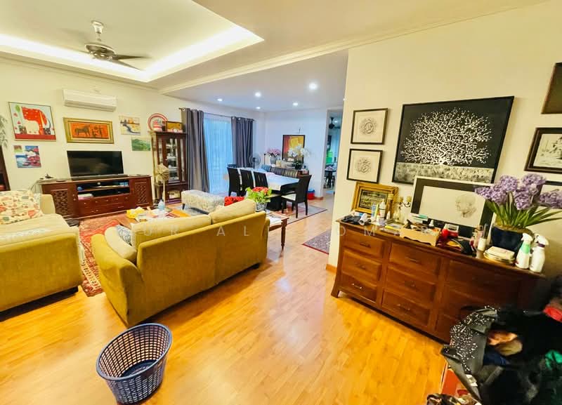 Semi-Detached House for Sale in Puchong (Selangor) - Nur Alia Omar - Living Room - PropertyGuru.com.my