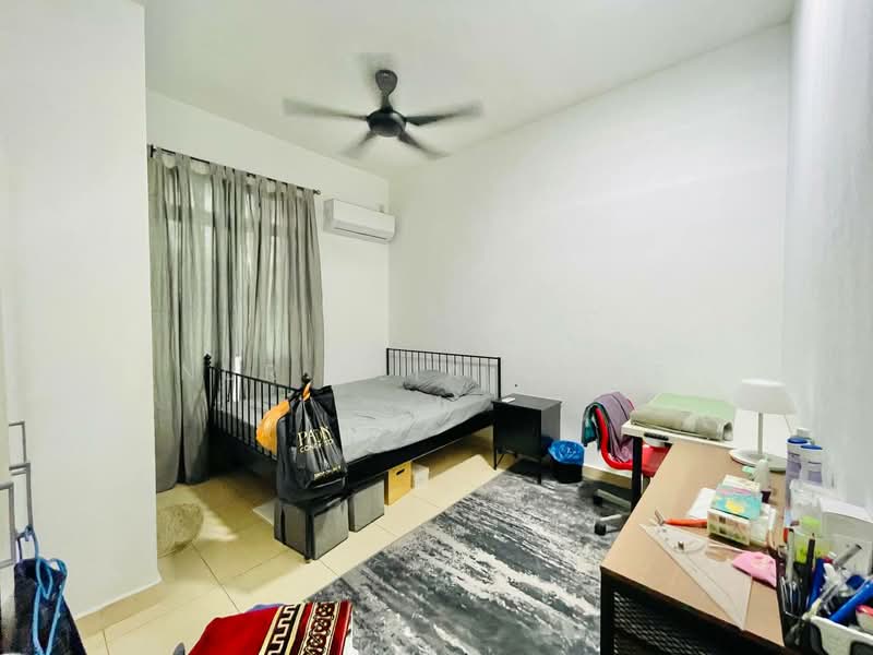 Semi-Detached House for Sale in Puchong (Selangor) - Nur Alia Omar - Bedroom - PropertyGuru.com.my