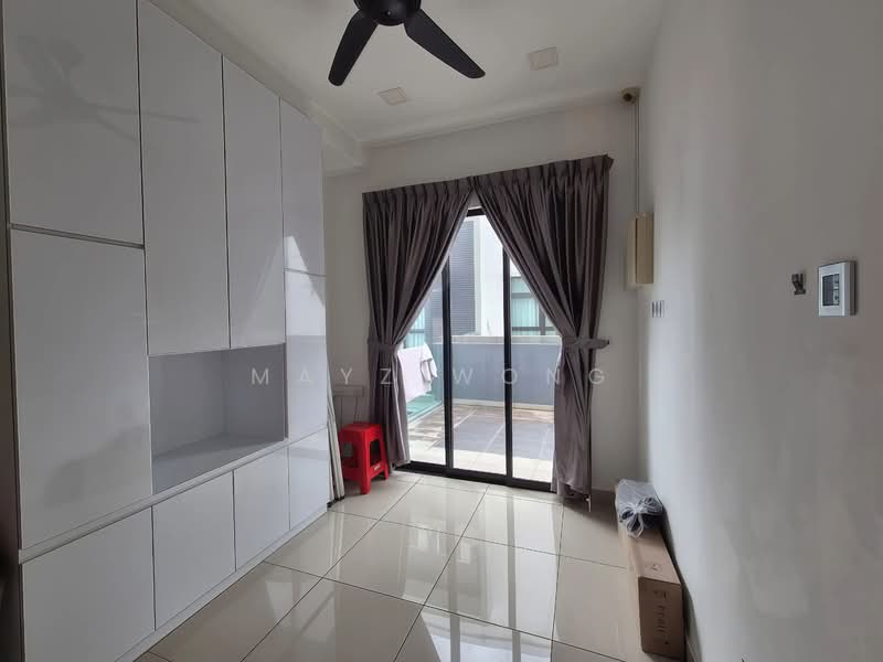 Cluster House for Sale in Taman Mutiara Rini (Skudai) - Mayz Wong - Balcony - PropertyGuru.com.my
