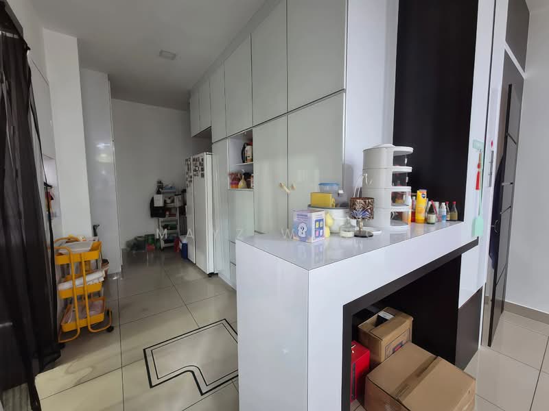 Cluster House for Sale in Taman Mutiara Rini (Skudai) - Mayz Wong - Kitchen - PropertyGuru.com.my