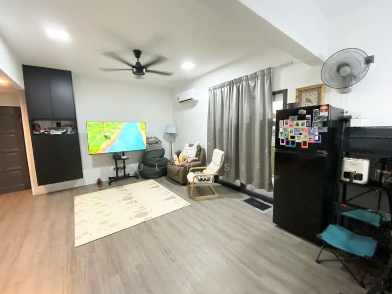 2-storey Terraced House for Sale in Bandar Saujana Putra (Tanjong Duabelas) - Zul Hasif - PropertyGuru.com.my