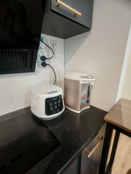 Service Residence for Rent at Avona Residence - Jeno Tan - Kitchen - PropertyGuru.com.my
