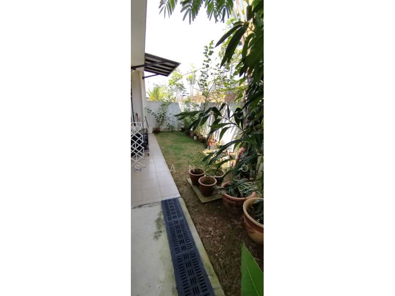 Semi-Detached House for Sale in Kajang (Selangor) - Azira Ahmad - Exterior - PropertyGuru.com.my